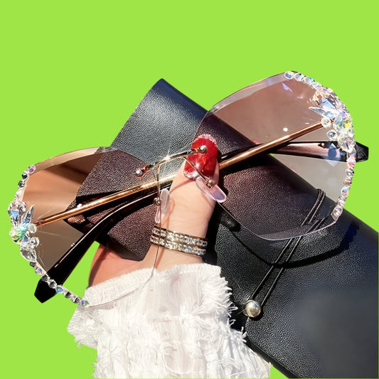 2025 Luxury Brand Design Vintage Rimless Rhinestone Sunglasses Women Men Fashion Gradient Lens Sun Glasses Shades for Female
